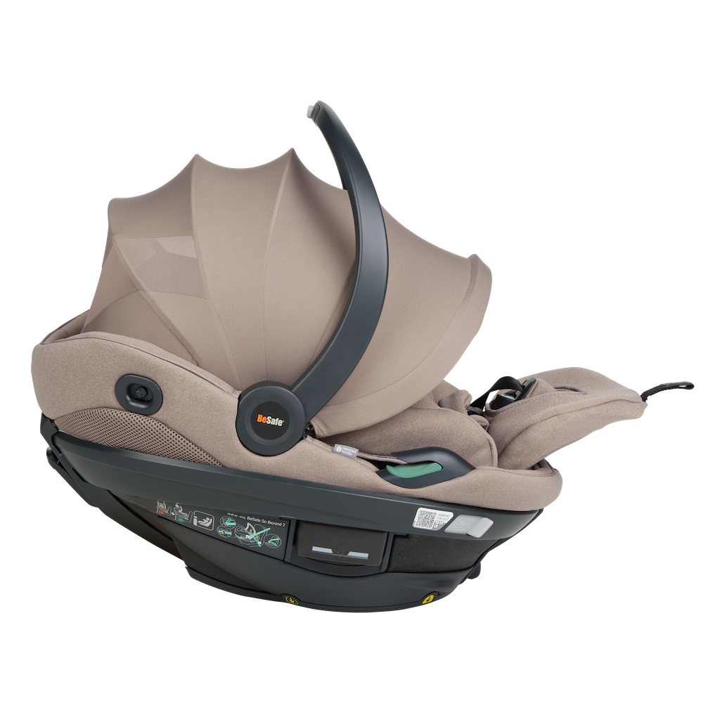 11043219_BeSafe_Go-Beyond_DarkSand-SoftBreeze_Side_Lay-flat_Sun-Canopy